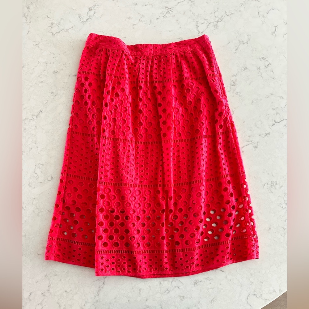 Ann Taylor LOFT Coral eyelet skirt, sz 0